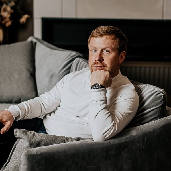 director_Anton Bogdanov